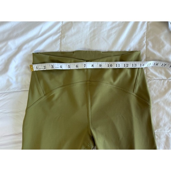 Lululemon Bronze Green InStill Size 10 Soft Stretch High Rise Workout Tight EUC - Picture 3 of 11